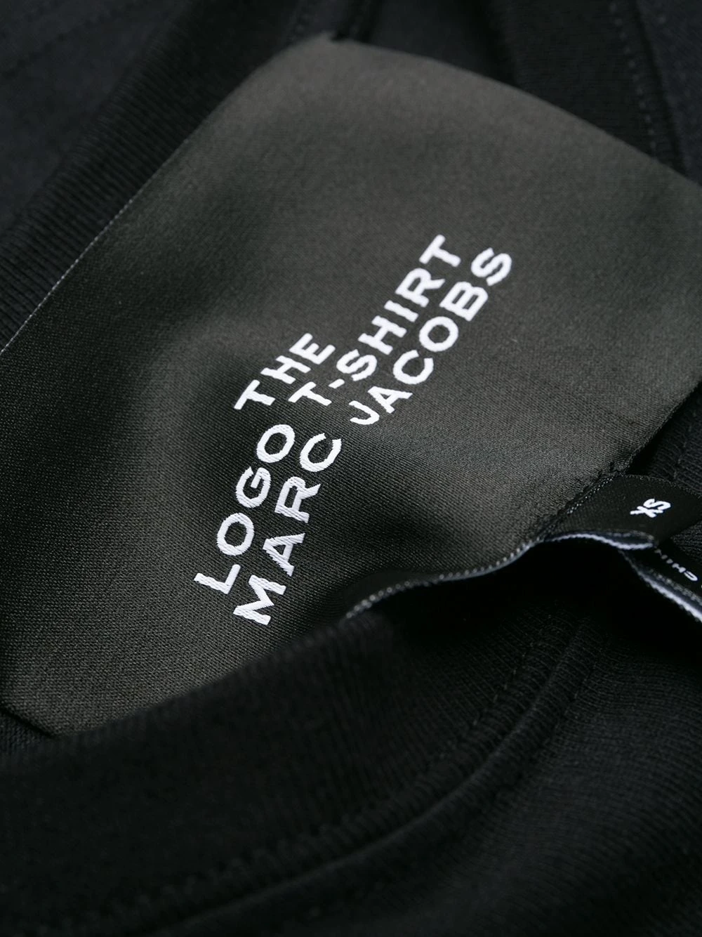 Budget ๐ Marc Jacobs The Logo T shirt ๐ 9 Marc Jacobs The Logo T-shirt