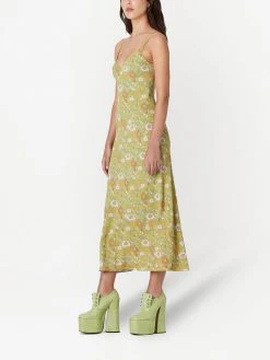 Buy π Marc Jacobs Floral print bias slipπ dress 𧨠9 Marc Jacobs floral-print bias slip dress