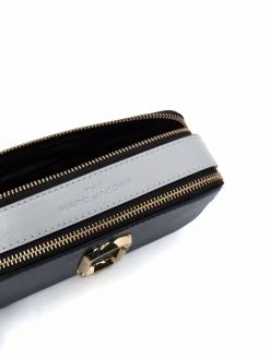 Best Sale ๐งจ Marc Jacobs Logo plaque crossbody bag โค๏ธ 11 Marc Jacobs logo-plaque crossbody bag