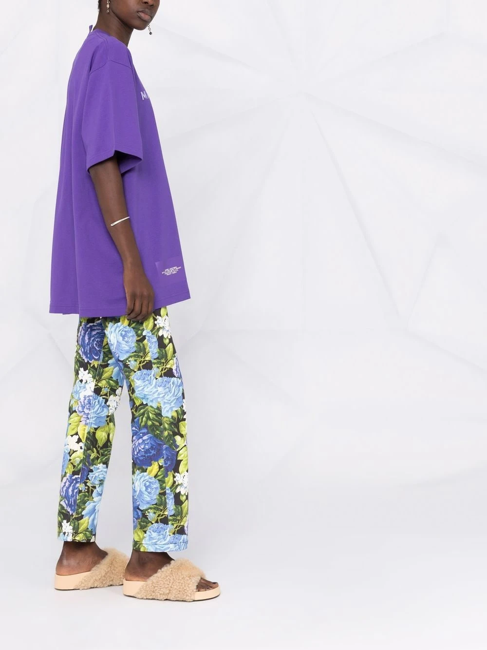 Cheap ๐ Marc Jacobs The Big logo embroidered short sleeve T shirt ๐ 6 Marc Jacobs The Big logo-embroidered short-sleeve T-shirt